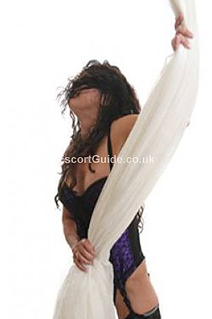 Aaliyah Escort in Coventry