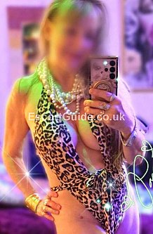 Playgirl Pamela