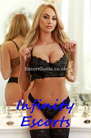 Elvira Escort in London