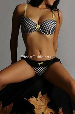 Veronica Escort in Bolton