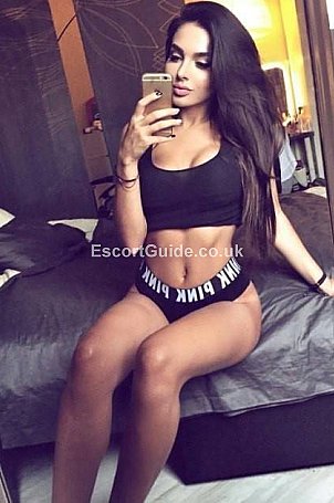 Horny Holly Escort in Derby