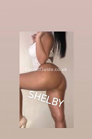 Sexy English Maddison Escort in Manchester