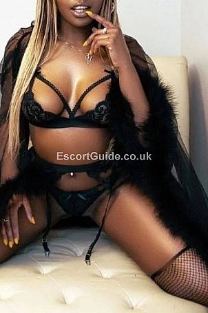 Horny Party Girl Escort in London