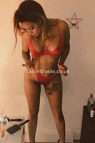 Sexy Latina Escort in London