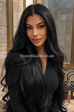 Mannu Escort in London