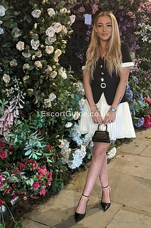 Karla Escort in London