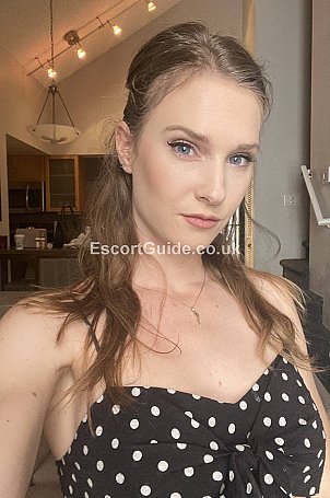 naughtyAsh Escort in Milton Keynes