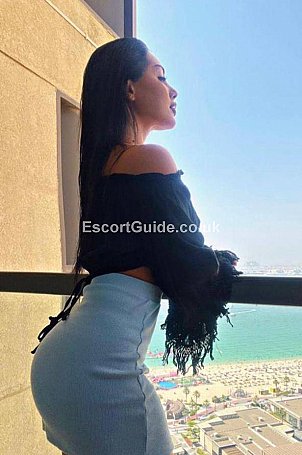 Daria Escort in London