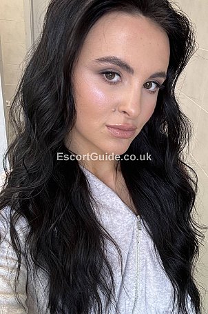 Runa Escort in London