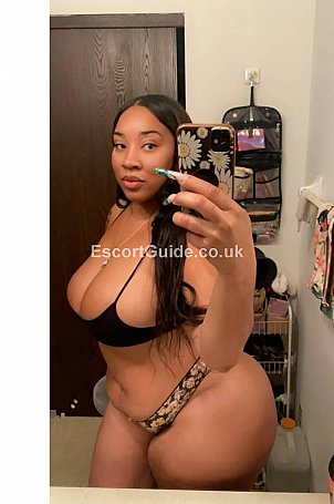 Prettymeme Escort in Essex