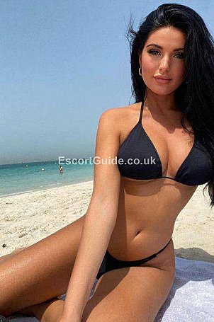 Antoina Escort in London