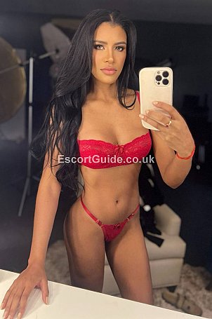 Branda Escort in London