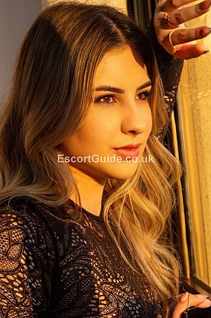 Petra Escort in London