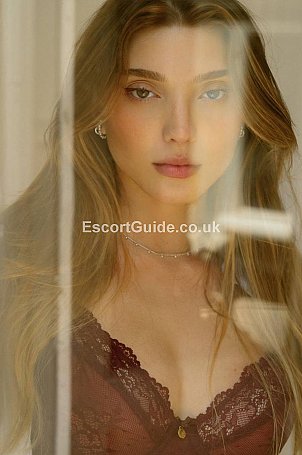 Fala Escort in London