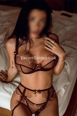 Tina Escort in London