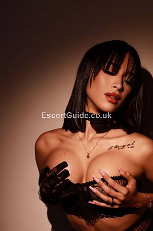 Persia Escort in London
