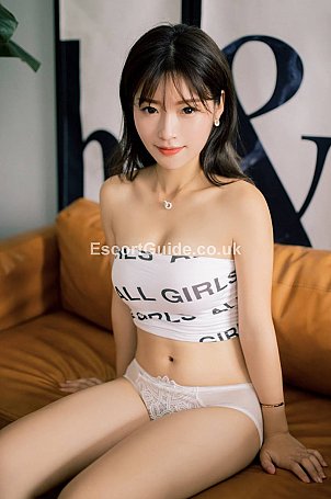 Aimi Escort in London