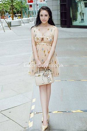 Siew Ling Escort in London