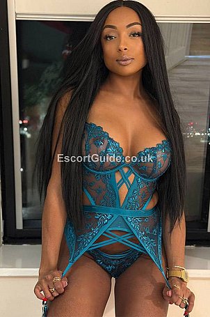 Narzana Escort in London
