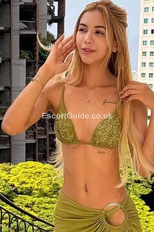 Arneb Escort in London