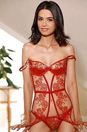 Carlotta Escort in London