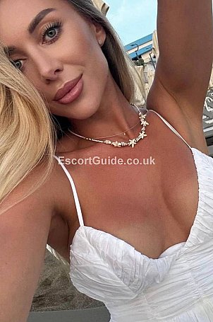 Mityana Escort in London