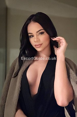 Skadi Escort in London