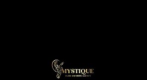 Justina Escort in London