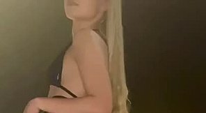 Kelly Escort in London